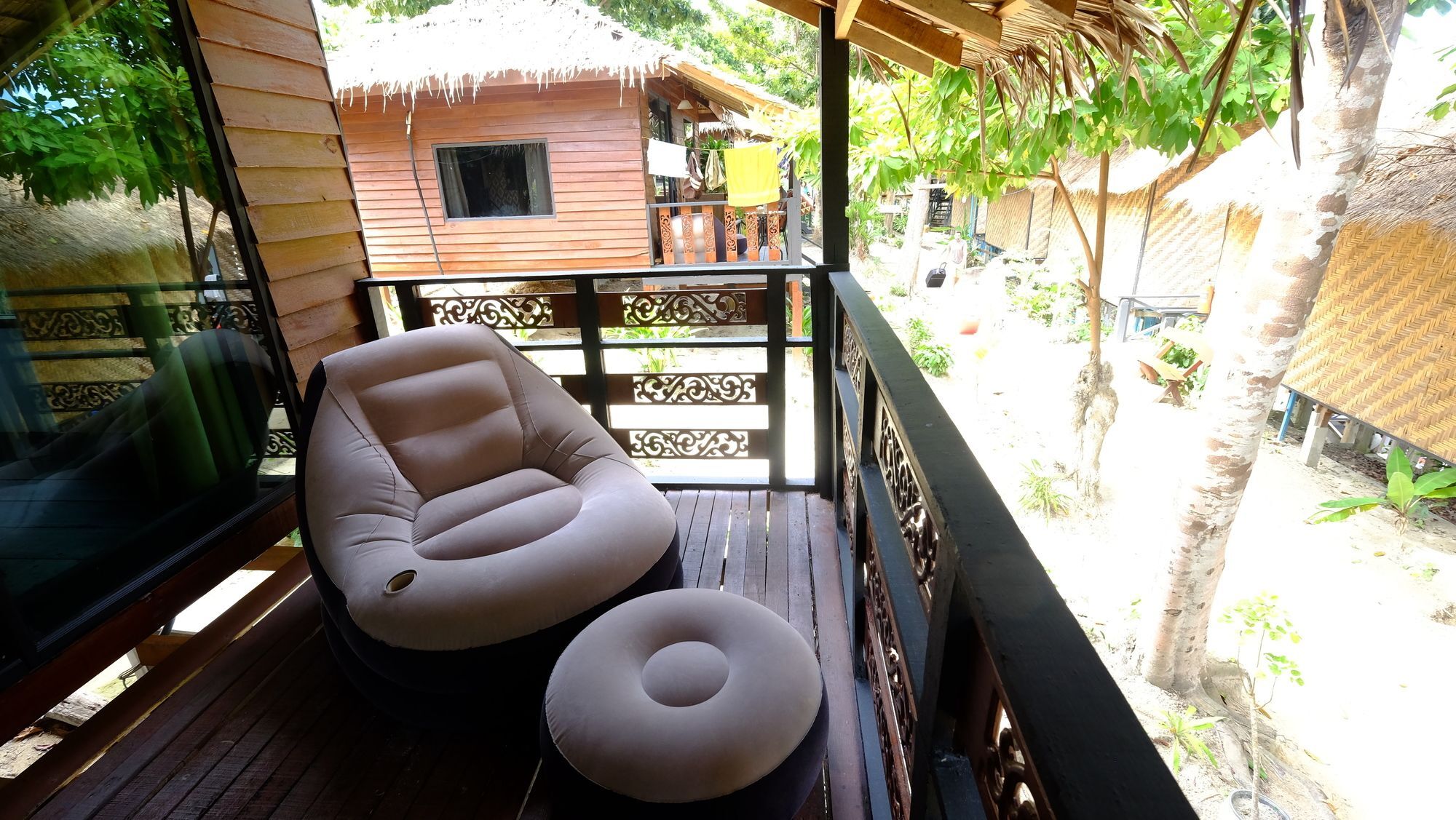 Hotel The Hut Koh Lipe Exterior foto