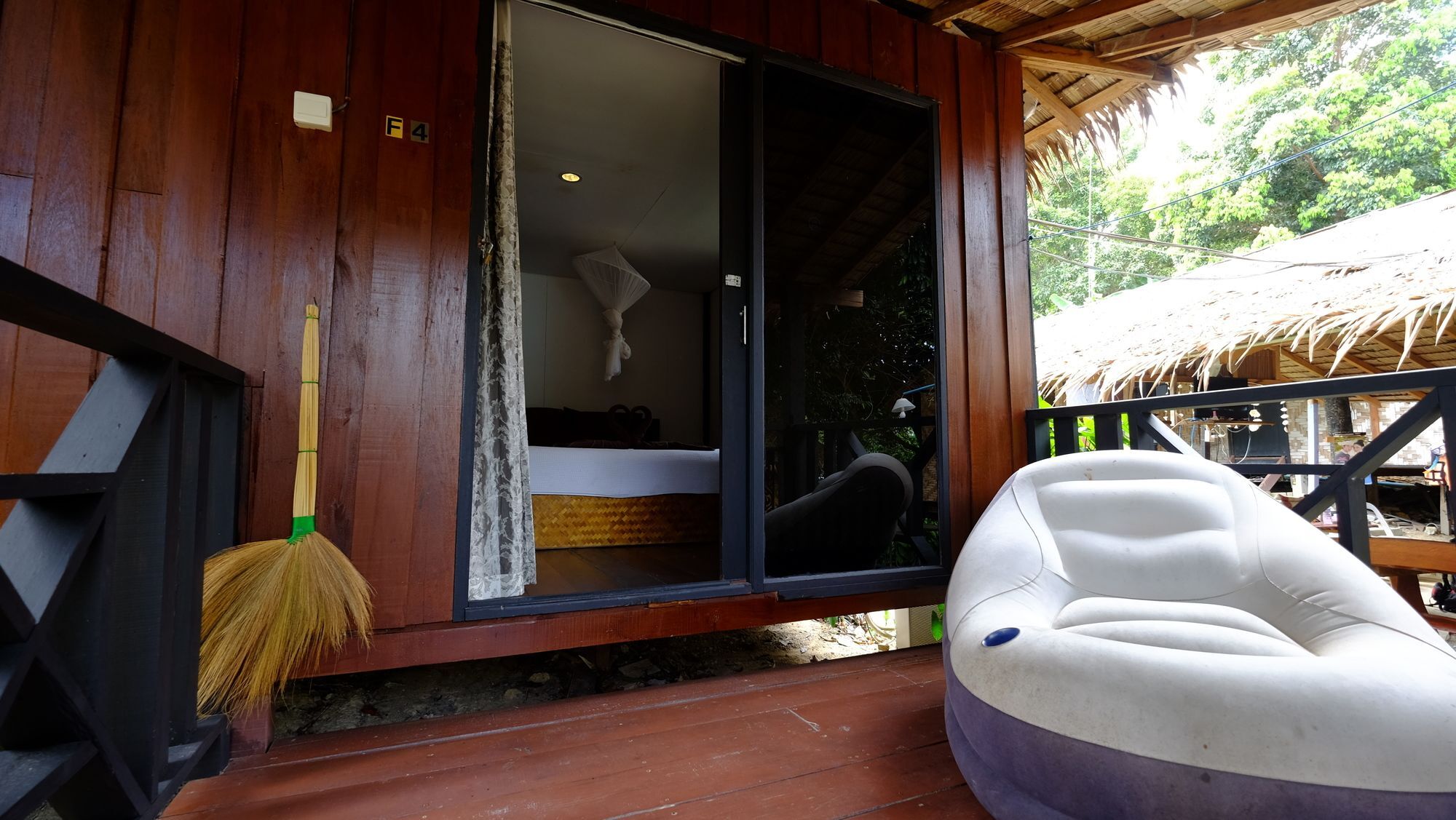 Hotel The Hut Koh Lipe Exterior foto